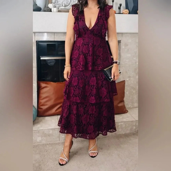 NEW Lulus Molinetto Burgundy Lace Ruffled Tiered Sleeveless Maxi Dress - Picture 1 of 12